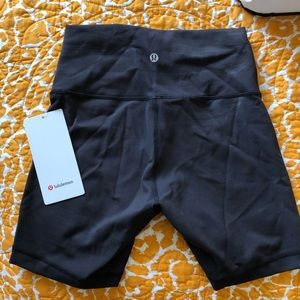 Lulu lemon bike shorts NWT